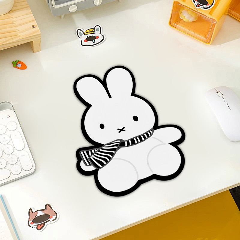 Mouse Pad Miffy Kawaii com Sup - Kawaii Tech Accessories avaliação e preço