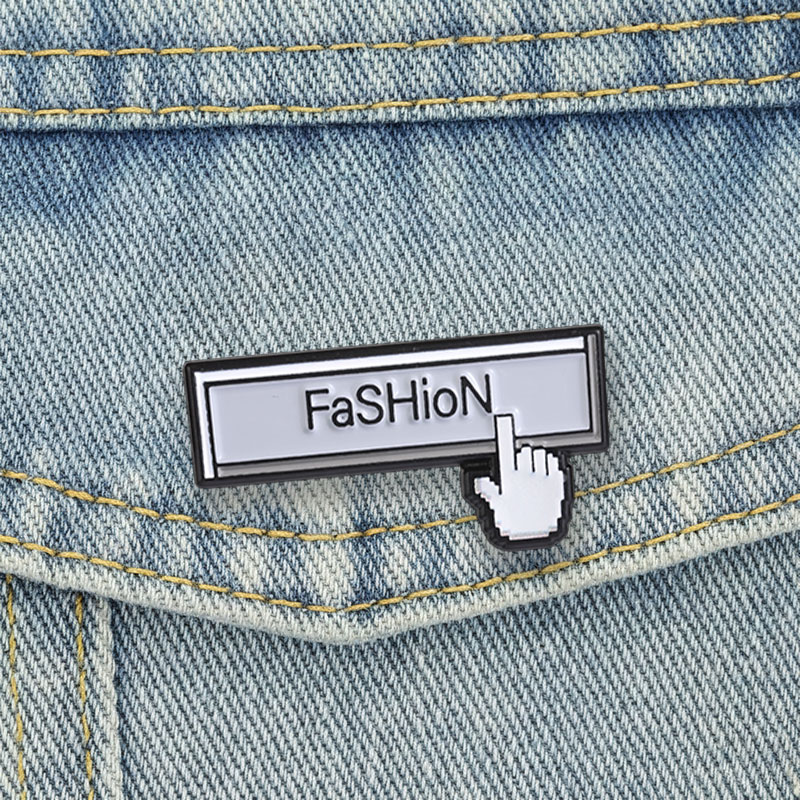 Pins de Esmalte e Broches de L - Tech Accessories To Gift avaliação e preço